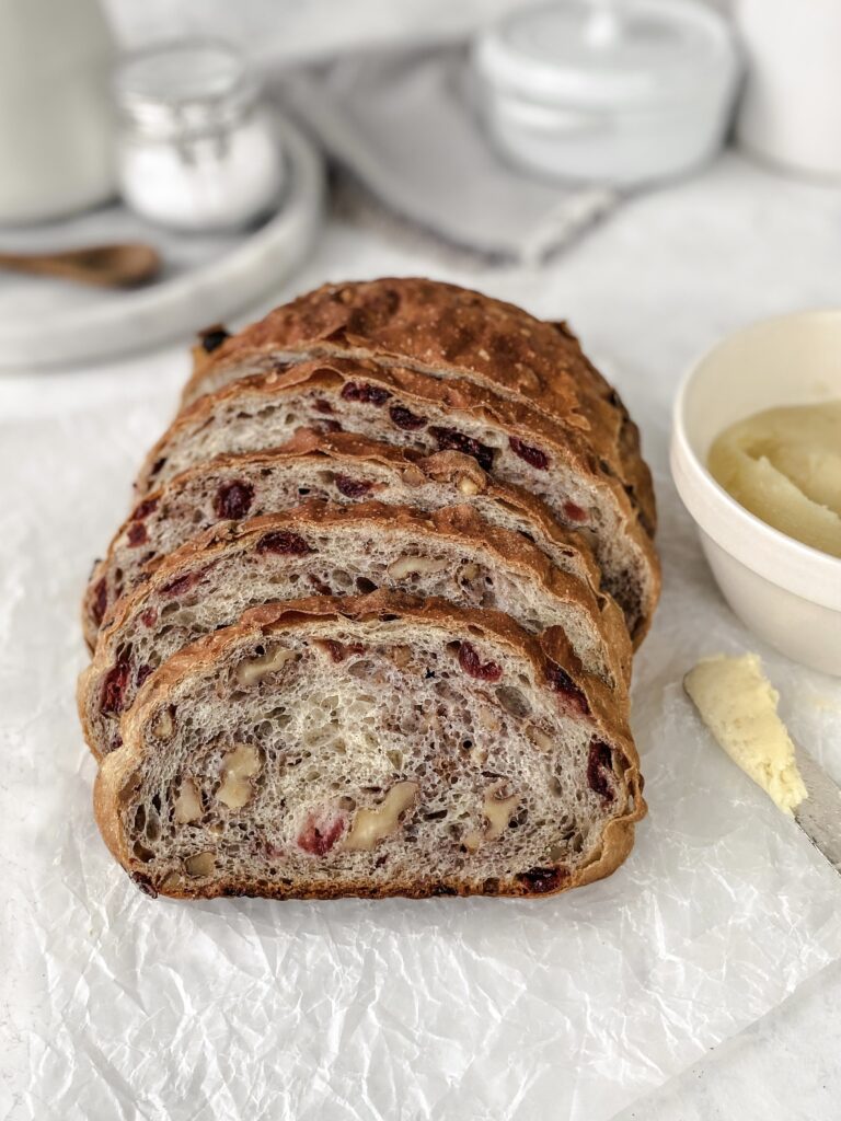 Cranberry Walnut Bread (No Knead)