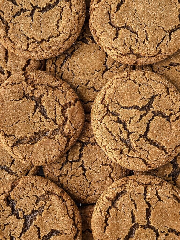 Ginger molasses cookies