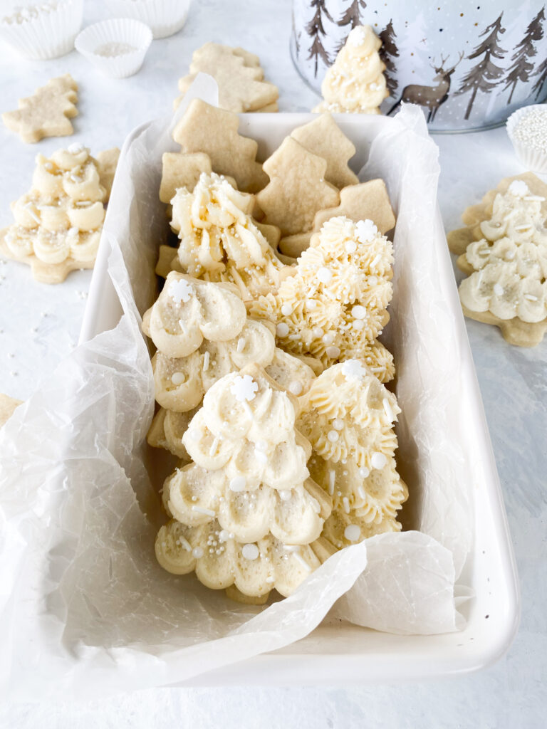 Buttercream frosted sugar cookies