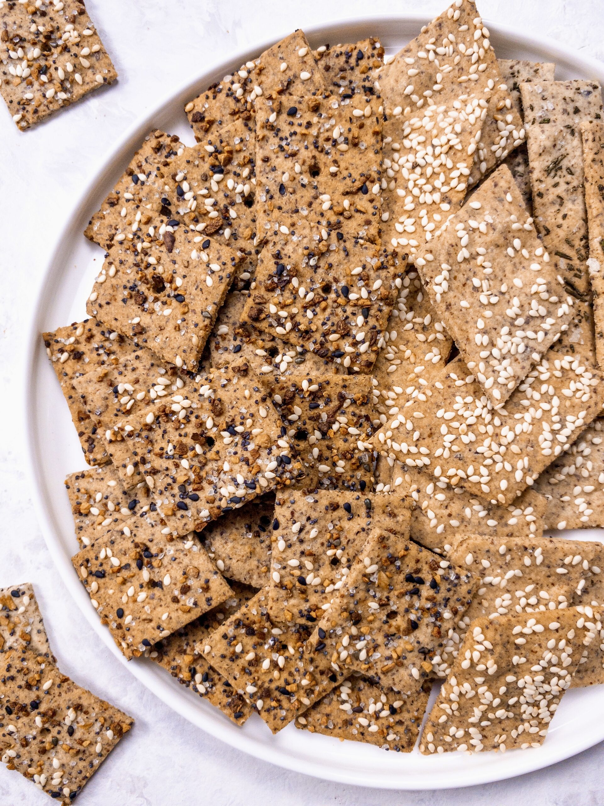 Gluten-free, grain-free, keto-friendly crackers made from-scratch with almond flour and flaxseed.